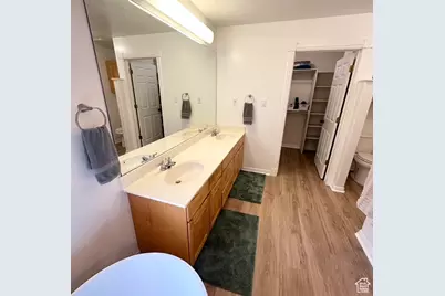 190 E 600 N, Ferron, UT 84523 - Photo 34