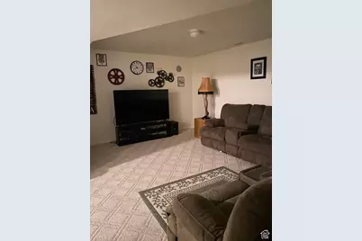 190 E 600 N, Ferron, UT 84523 - Photo 48