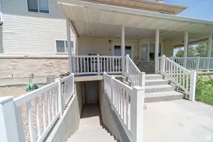 190 E 600 N, Ferron, UT 84523 - Photo 64