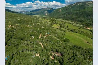 5592 Fremont Trl #85, Oakley, UT 84055 - Photo 32