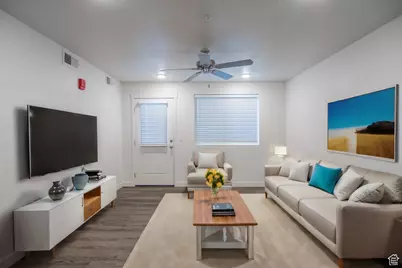 361 W 625 N #A-D, Payson, UT 84651 - Photo 2