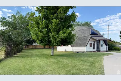 690 E 500 S, Fillmore, UT 84631 - Photo 4