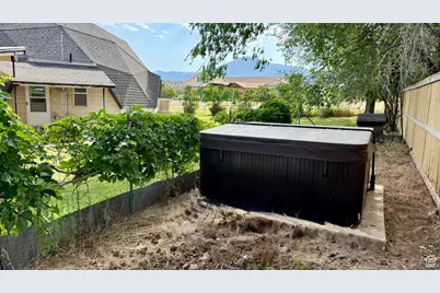 690 E 500 S, Fillmore, UT 84631 - Photo 34