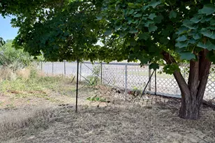 690 E 500 S, Fillmore, UT 84631 - Photo 30