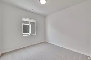 273 E Polaris Dr, Saratoga Springs, UT 84045 - Photo 14