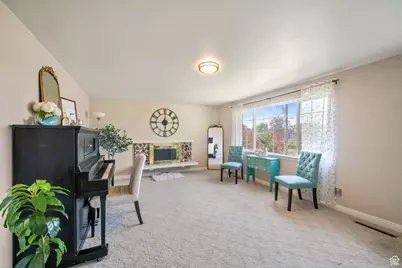 117 E 300 S, Gunnison, UT 84634 - Photo 4