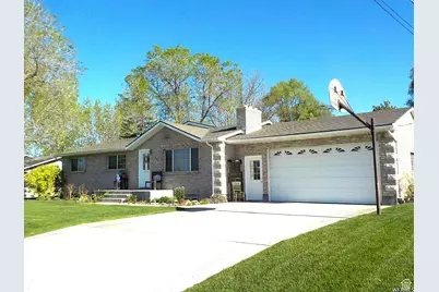 117 E 300 S, Gunnison, UT 84634 - Photo 2