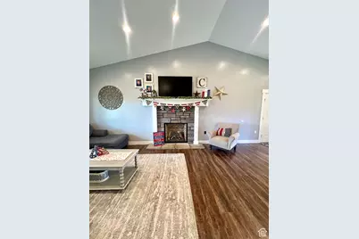 80 N 200 W, Central Valley, UT 84754 - Photo 22