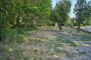 1700 E 3300 S, Millcreek, UT 84106 - Photo 4