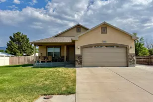 225 W 200 N, Fillmore, UT 84631 - Photo 28