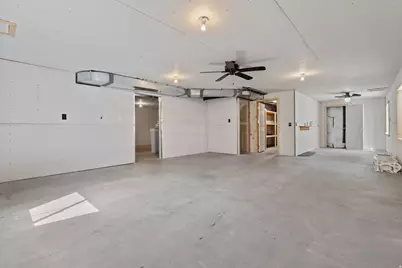 225 W 200 N, Fillmore, UT 84631 - Photo 32