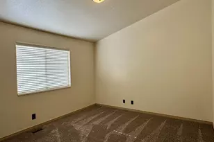 225 W 200 N, Fillmore, UT 84631 - Photo 10