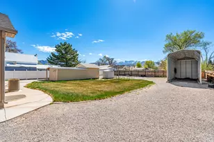 225 W 200 N, Fillmore, UT 84631 - Photo 38