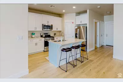 1235 N Mistico Aly, Washington, UT 84780 - Photo 2