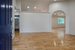 209 Country Club Dr, Stansbury Park, UT 84074 - Photo 10