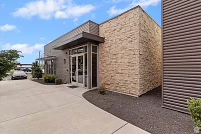 875 S Depot St #B355, Clearfield, UT 84015 - Photo 16