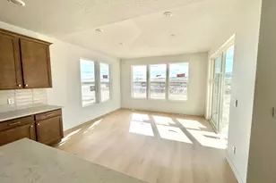 2969 N Kingbird Dr, Eagle Mountain, UT 84005 - Photo 6