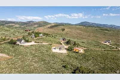 2072 S Sweetwater Parkway Park E #33, Garden City, UT 84028 - Photo 58