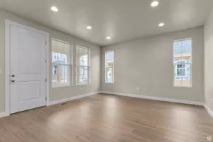 7007 W Granbury Dr, South Jordan, UT 84009 - Photo 4