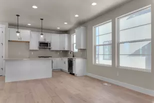 492 W Maidengrass Way, Draper, UT 84020 - Photo 12