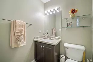 10025 Silver Streak Dr, South Jordan, UT 84095 - Photo 18