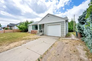 1067 W Signora Dr, Salt Lake City, UT 84116 - Photo 2