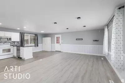 4328 S 2175 W, Roy, UT 84067 - Photo 8