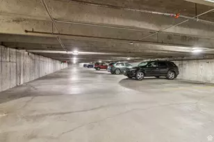 838 E South Temple S, Salt Lake City, UT 84102 - Photo 30