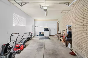 1602 S 550 W, Woods Cross, UT 84087 - Photo 24