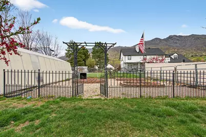 5883 S Jared Way E, South Ogden, UT 84403 - Photo 26