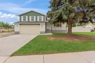 10164 Birnam Woods Way, South Jordan, UT 84095 - Photo 1