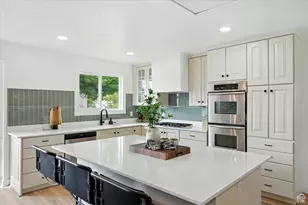 10164 Birnam Woods Way, South Jordan, UT 84095 - Photo 6