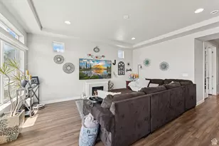 979 N Cold Creek Way, Layton, UT 84041 - Photo 14