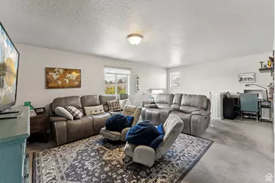 979 N Cold Creek Way, Layton, UT 84041 - Photo 28