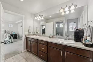 979 N Cold Creek Way, Layton, UT 84041 - Photo 32