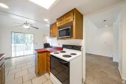 527 Applewood Dr, Bountiful, UT 84010 - Photo 6