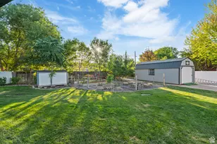 174 W Dawson St, Layton, UT 84041 - Photo 32