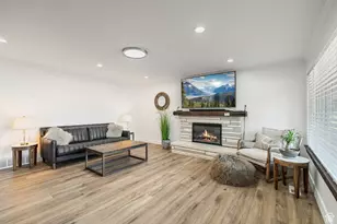 174 W Dawson St, Layton, UT 84041 - Photo 6