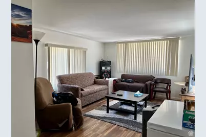 221 E 200 N, Moab, UT 84532 - Photo 24