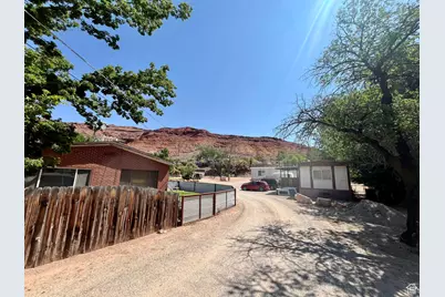 221 E 200 N, Moab, UT 84532 - Photo 1
