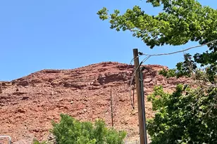 221 E 200 N, Moab, UT 84532 - Photo 38