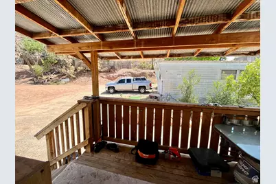 221 E 200 N, Moab, UT 84532 - Photo 34