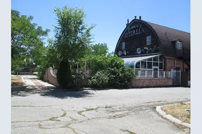 1045 N 400 E, Harrisville, UT 84404 - Photo 2