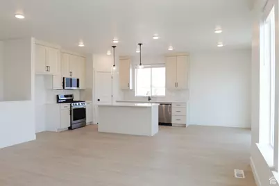 291 W 510 N, Smithfield, UT 84335 - Photo 4