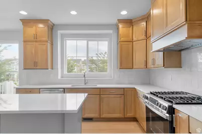 3685 W 2500 N, Lehi, UT 84043 - Photo 12