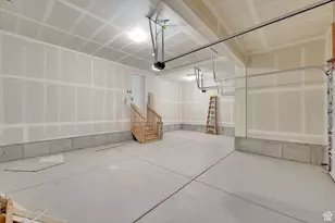 8635 N Halloran Ct, Lake Point, UT 84074 - Photo 42