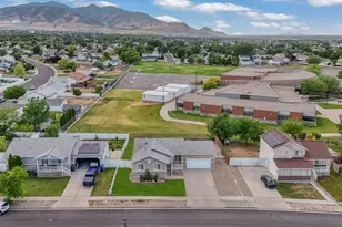 3142 S Sugar Bowl Ln, West Valley, UT 84128 - Photo 4