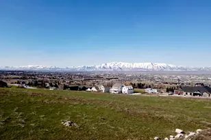 1012 E Center St, Hyde Park, UT 84318 - Photo 1