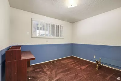 5545 S 2100 W #12, Roy, UT 84067 - Photo 10