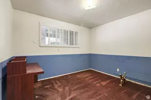 5545 S 2100 W, Roy, UT 84067 - Photo 10